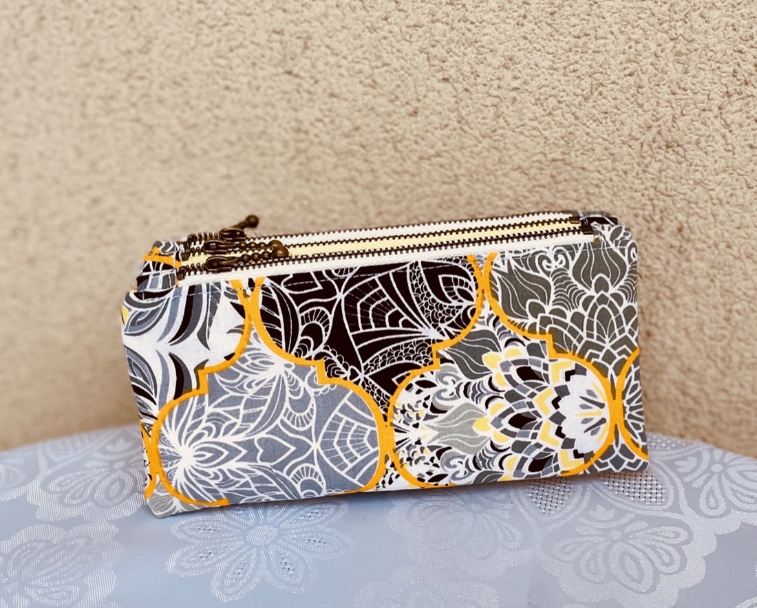 Geantă de toaletă cu model, format din 3 piese, portofel - genți și portofele - genți cosmetice - Artynos.ro