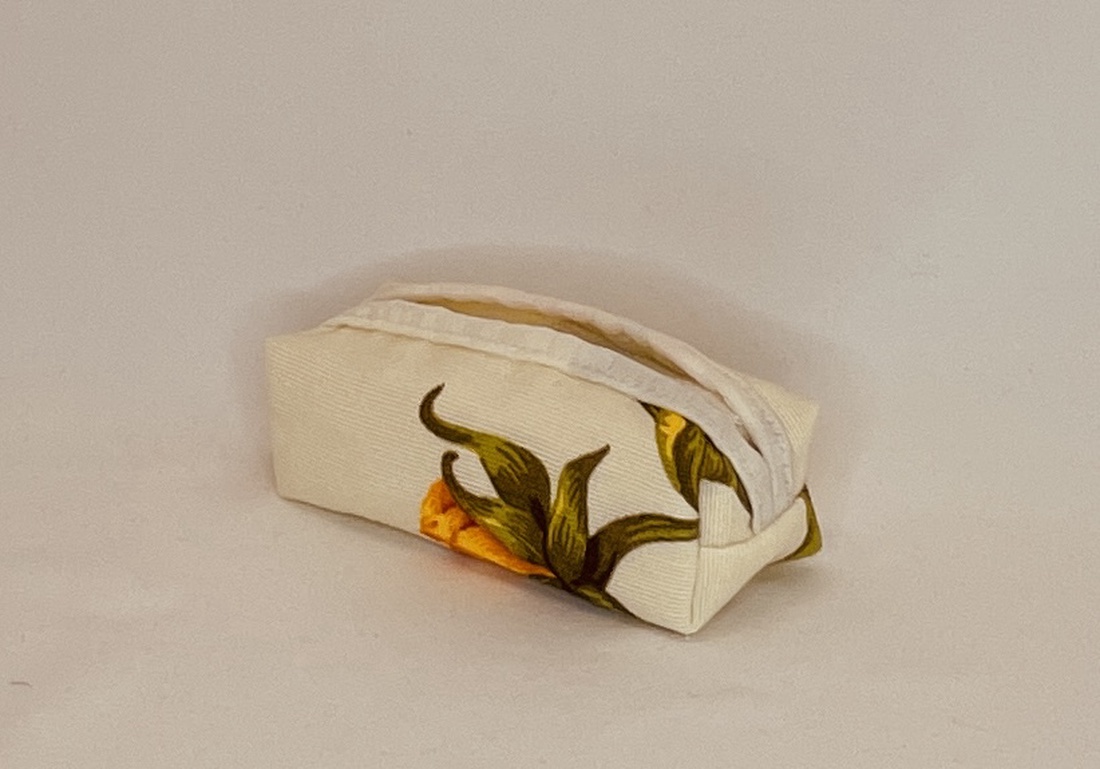 Suport pentru șervețele din pânză - genți și portofele - portofele, huse, suporturi - suport de batiste - Artynos.ro