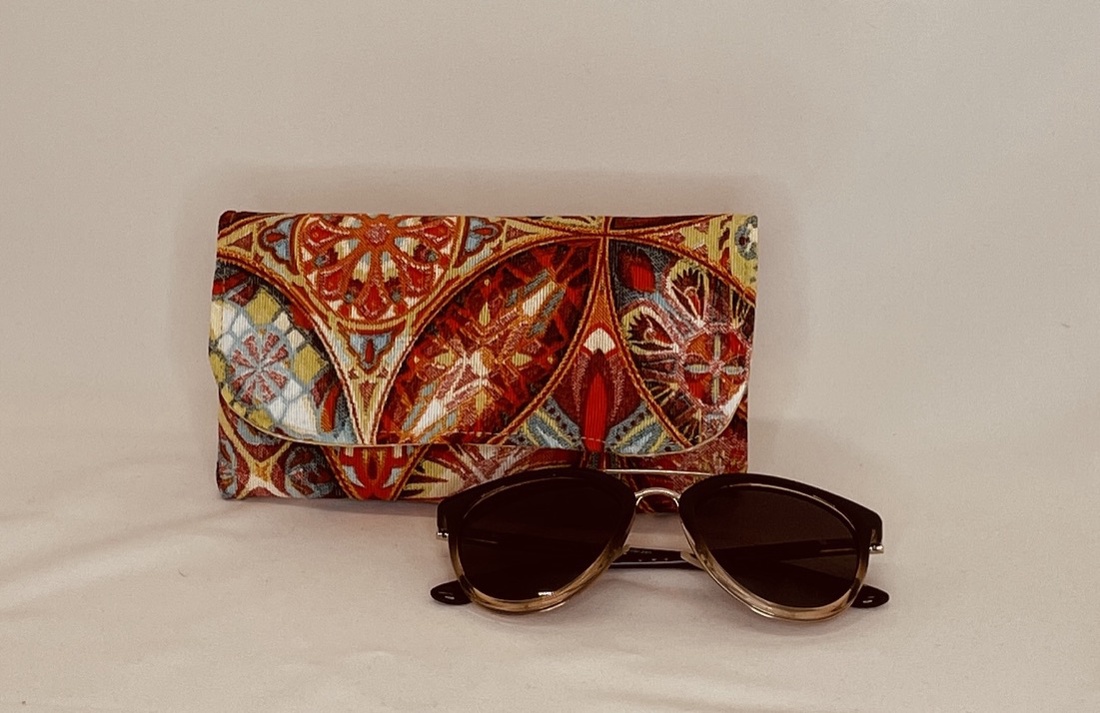 Husă de ochelari din pânză cu model  - genți și portofele - portofele, huse, suporturi - suport de ochelari - Artynos.ro