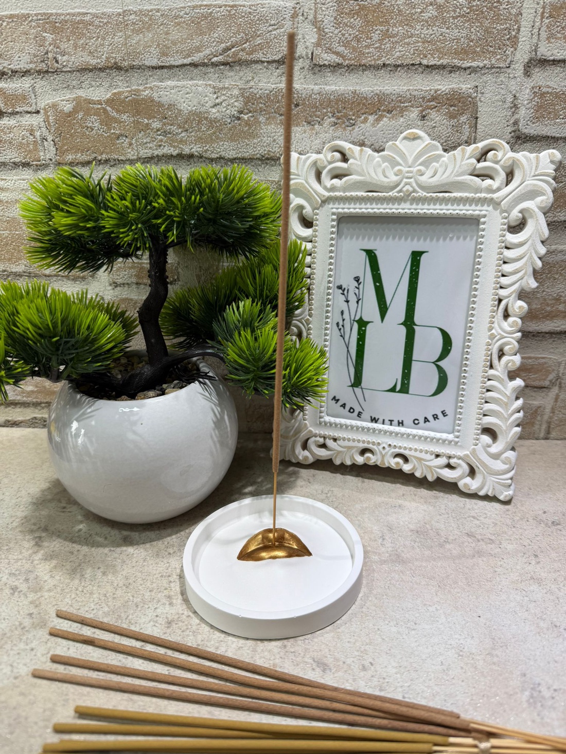 Set aromaterapie - Suport betisoare buze - casă & stil de viață - accesorii pentru decorat casa - decorațiuni cu tematică spirituală - tămâie și suport tămâie - Artynos.ro