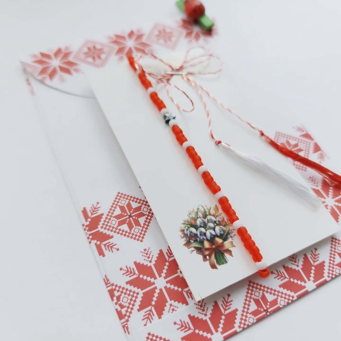 Brățară mărțișor cu hematit și mărgele toho - bijuterii - brățări - brățări din pietre semiprețioase - Artynos.ro