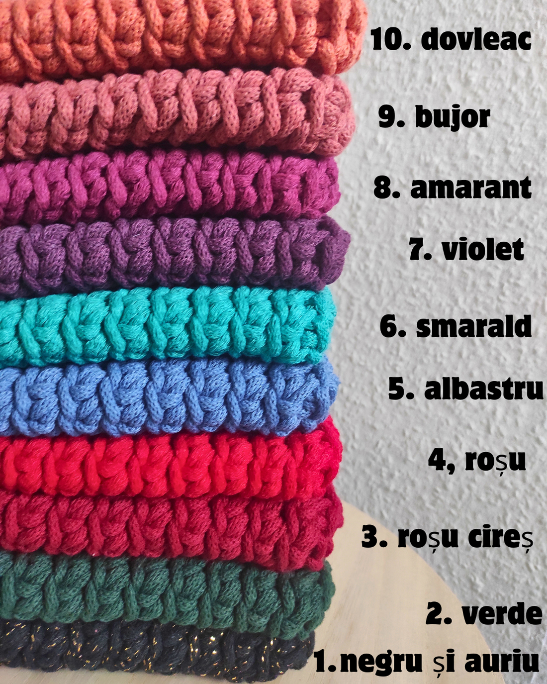 Suport de telefon croșetat în culori la alegere - curea transversală pentru telefoane mobile - genți și portofele - portofele, huse, suporturi - husă telefon - Artynos.ro