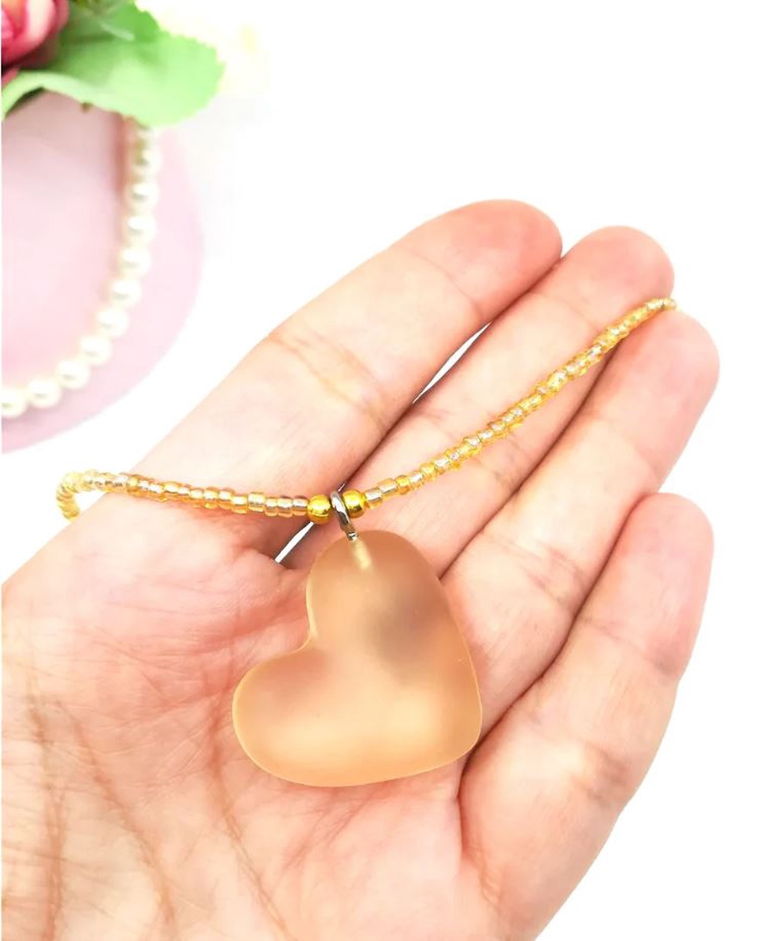 Choker finut auriu - bijuterii - coliere - coliere cu mărgele - Artynos.ro Choker finut auriu - bijuterii - coliere - coliere cu mărgele - Artynos.ro