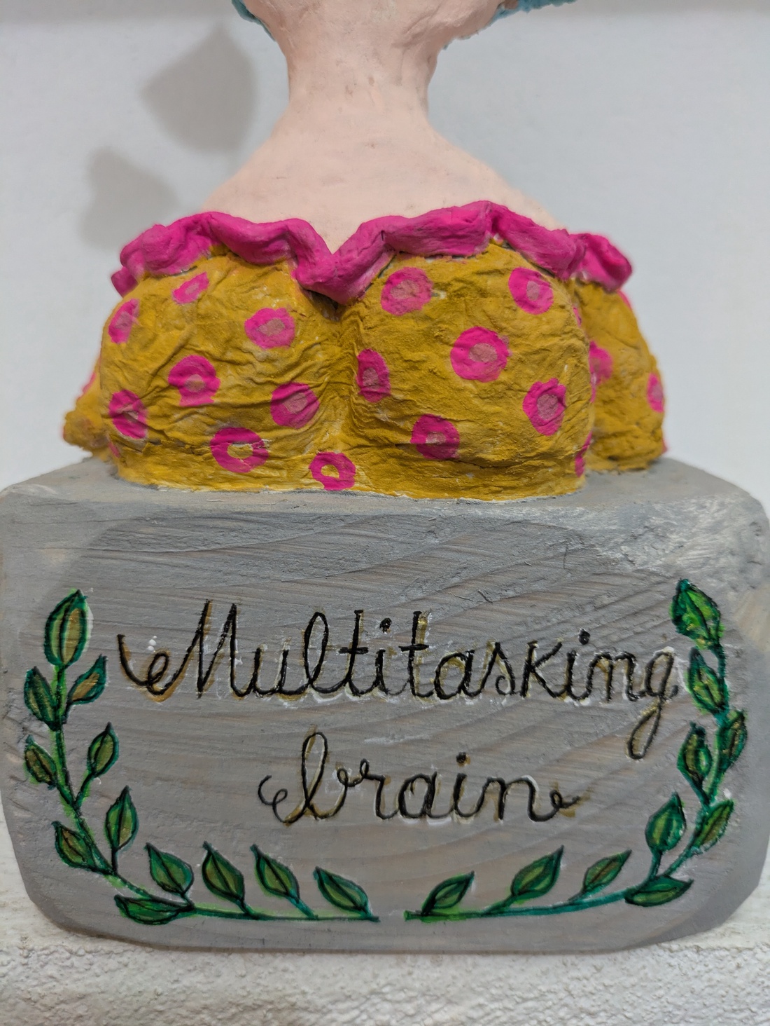Decoratiune papier maché - arte vizuale și accesorii  - sculptură - sculpturi și figurine din ceramică - Artynos.ro