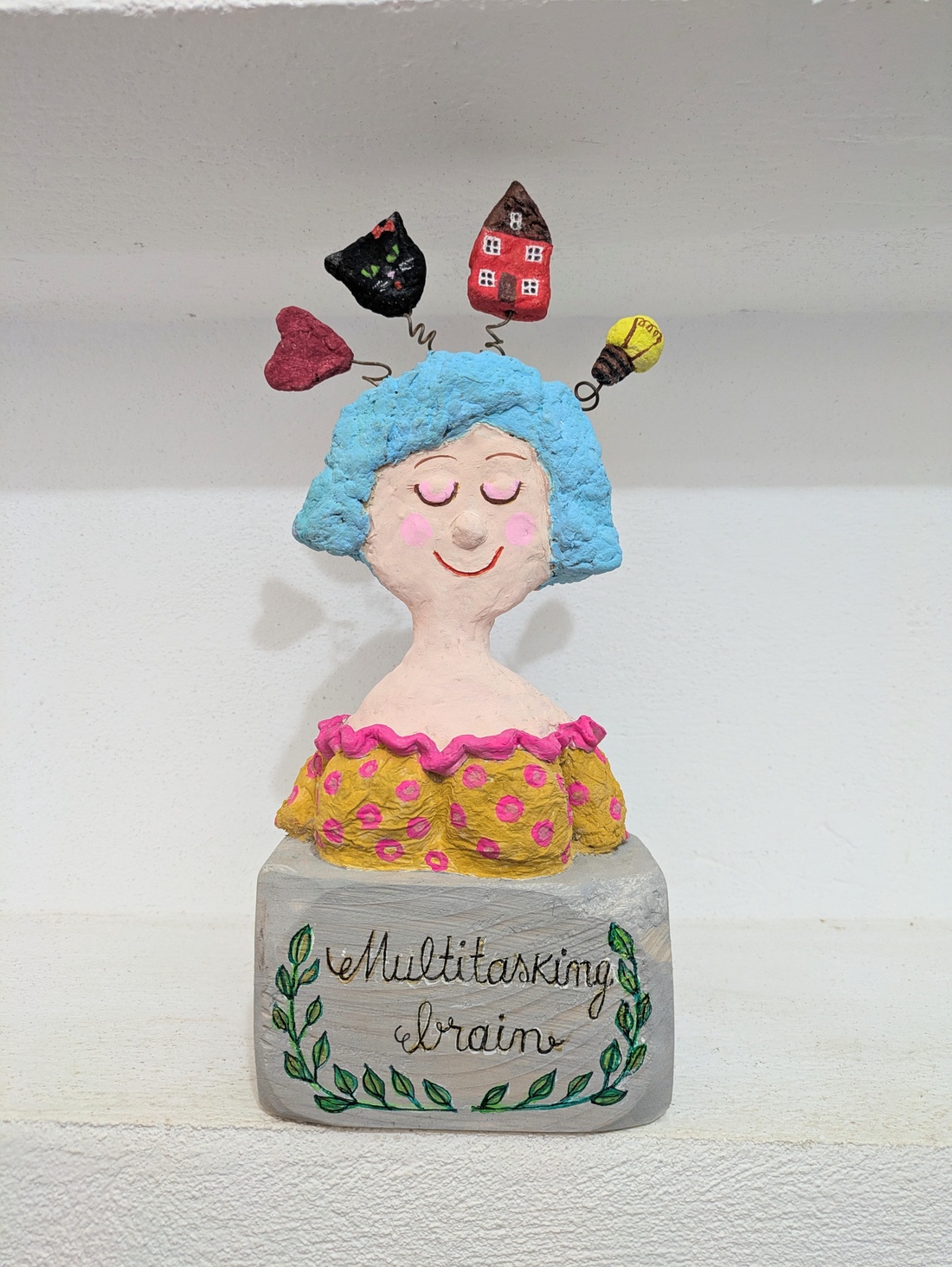 Decoratiune papier maché - arte vizuale și accesorii  - sculptură - sculpturi și figurine din ceramică - Artynos.ro