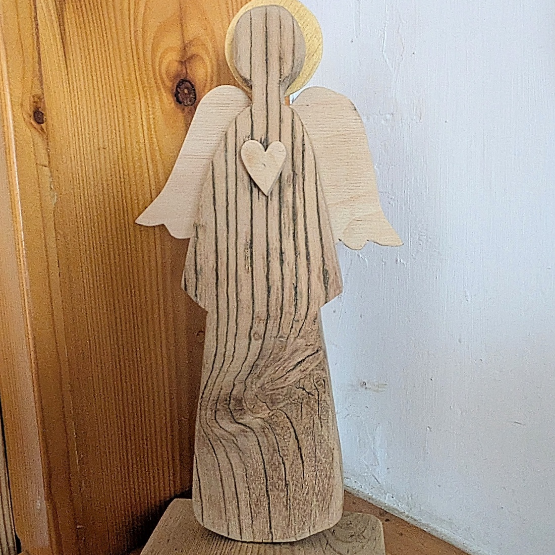 Inger din lemn reciclat. - crăciun - cadouri de moș crăciun - cadouri de moș crăciun - Artynos.ro