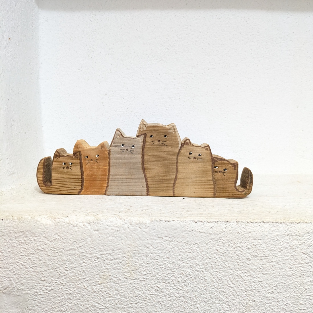 Pisicute. Decoratiune din lemn - casă & stil de viață - echipament pentru camera copiilor - decorațiuni pentru camera copilului - Artynos.ro