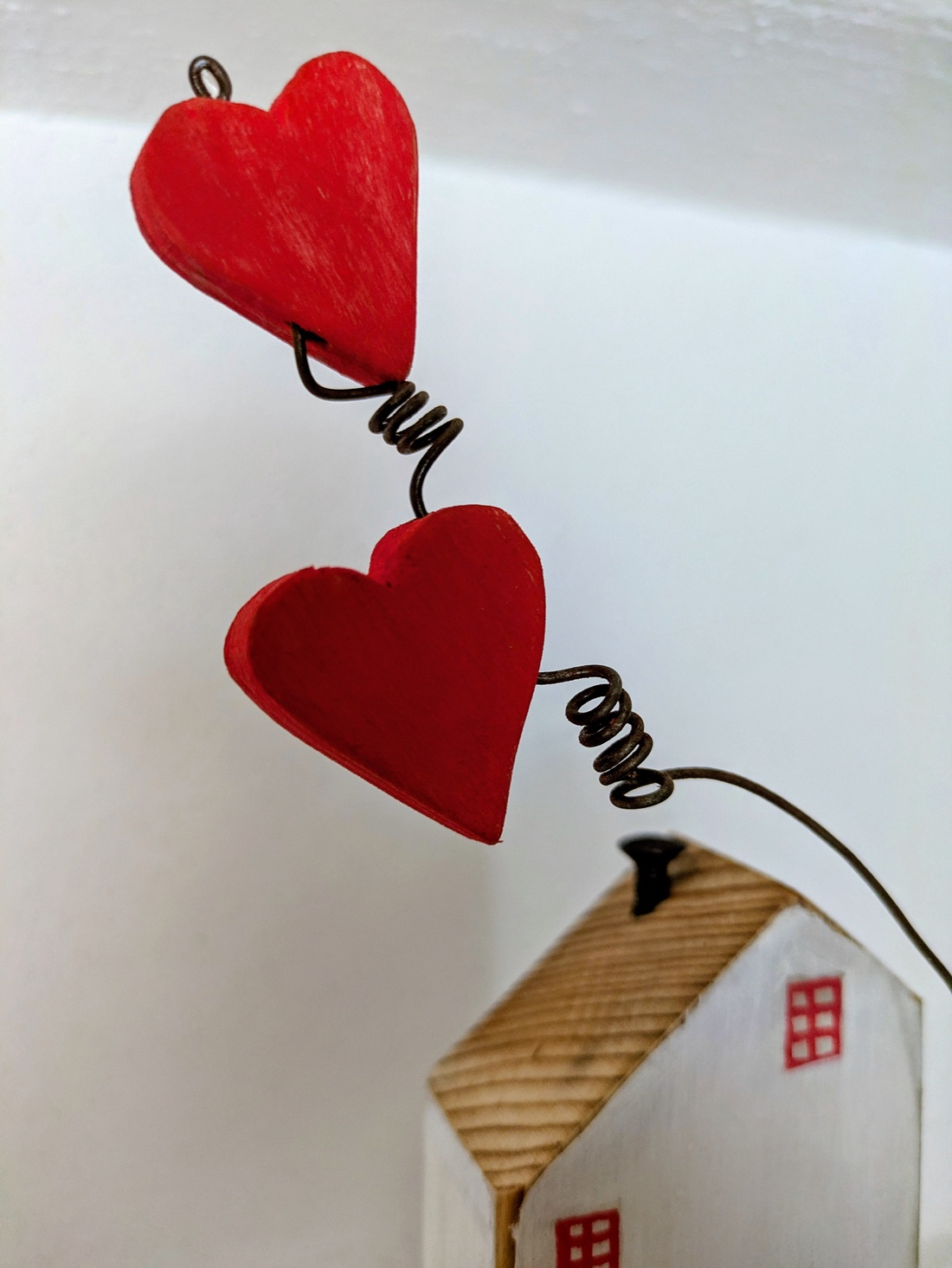 Casuta happy, din lemn - accesorii nuntă - amintiri și cadouri de nuntă - cadou nuntă - cutie de bani - Artynos.ro