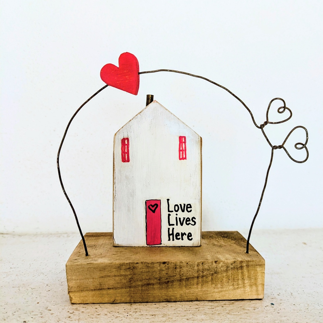 Casuta cu mesaj - arte vizuale și accesorii  - sculptură - statuie lemn - Artynos.ro