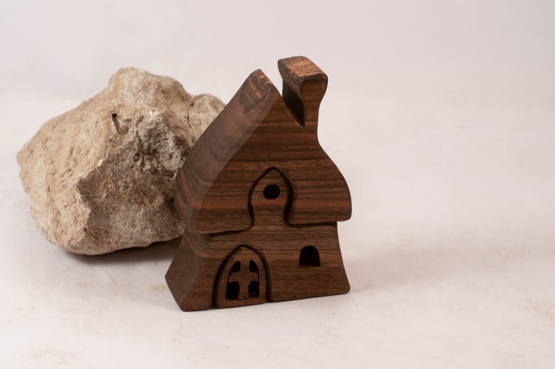  Casă de joacă din lemn, constructor din lemn, puzzle - jucării și echipamente pentru copii - puzzle, jocuri puzzle - puzzle din lemn - Artynos.ro