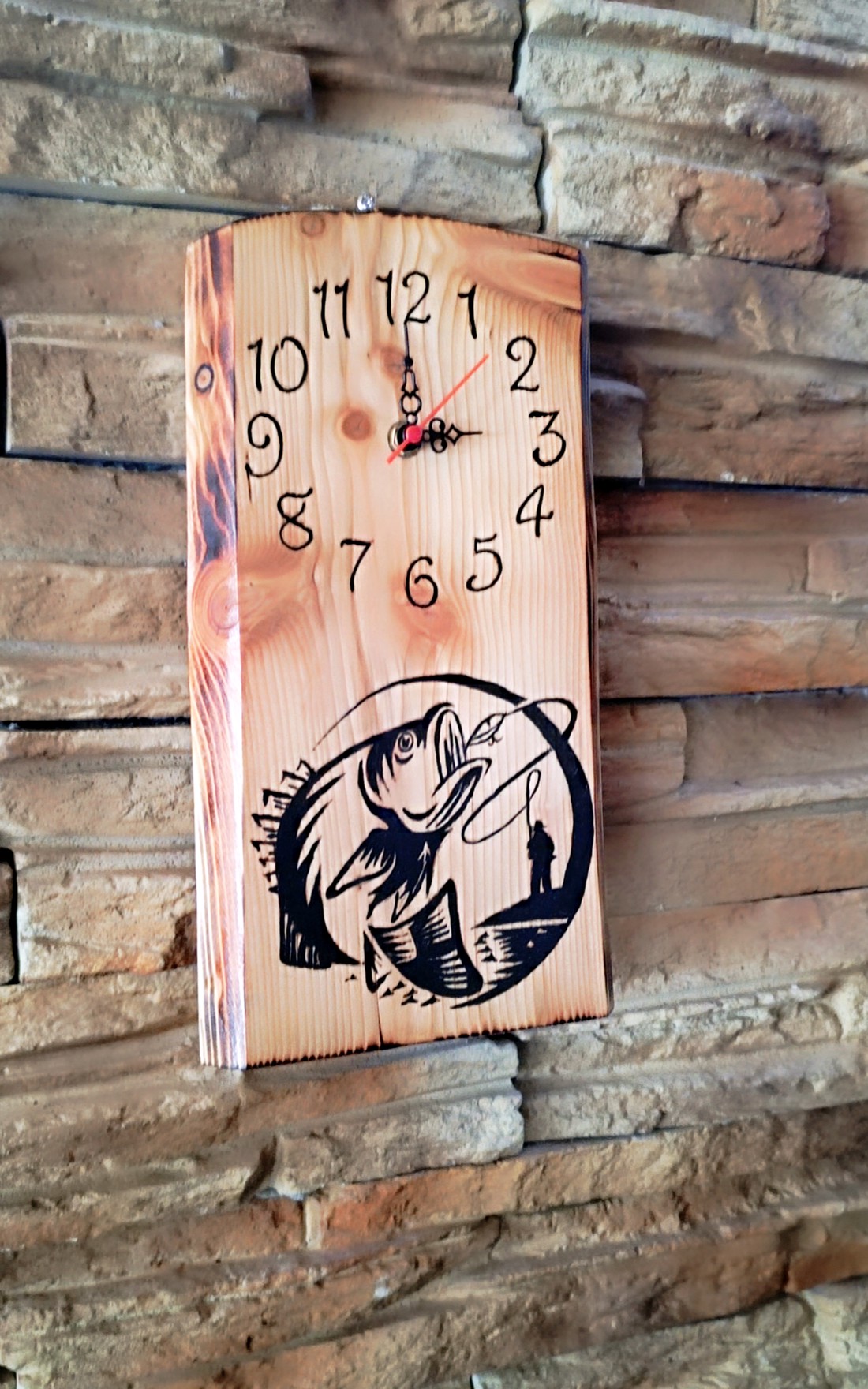 Ceas de perete din lemn pentru pescari  - casă & stil de viață - decorațiuni de casă - decorațiuni de pereți - ceasuri de perete - Artynos.ro