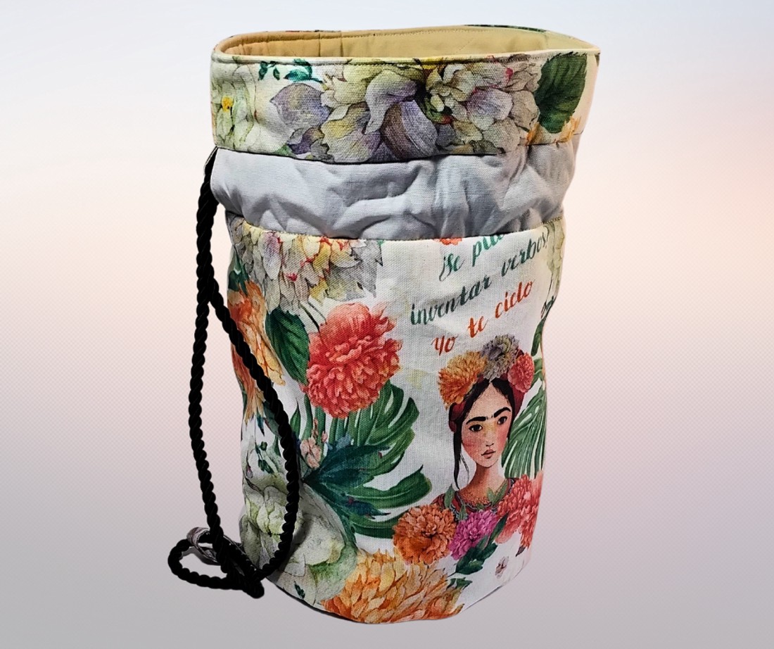 Geantă florală, spaniolă - pentru plajă, antrenament sau plimbări de vară - - Artynos.ro Geantă florală, spaniolă - pentru plajă, antrenament sau plimbări de vară - - Artynos.ro