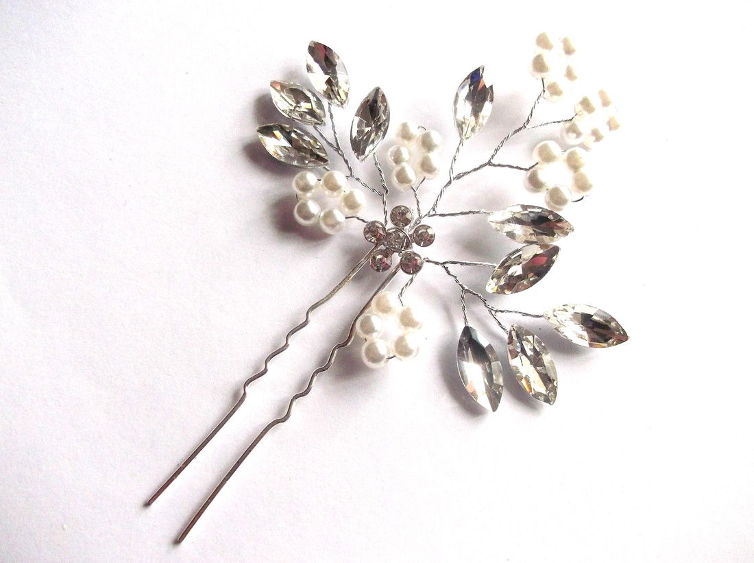 ac par mireasa 41620 - accesorii nuntă - ornamente de păr de nuntă - ac de păr mireasă - Artynos.ro ac par mireasa 41620 - accesorii nuntă - ornamente de păr de nuntă - ac de păr mireasă - Artynos.ro
