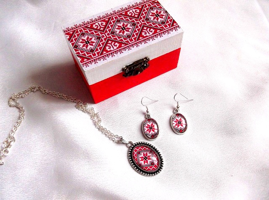 set cadou traditional 33799 - bijuterii - seturi de bijuterii - Artynos.ro set cadou traditional 33799 - bijuterii - seturi de bijuterii - Artynos.ro