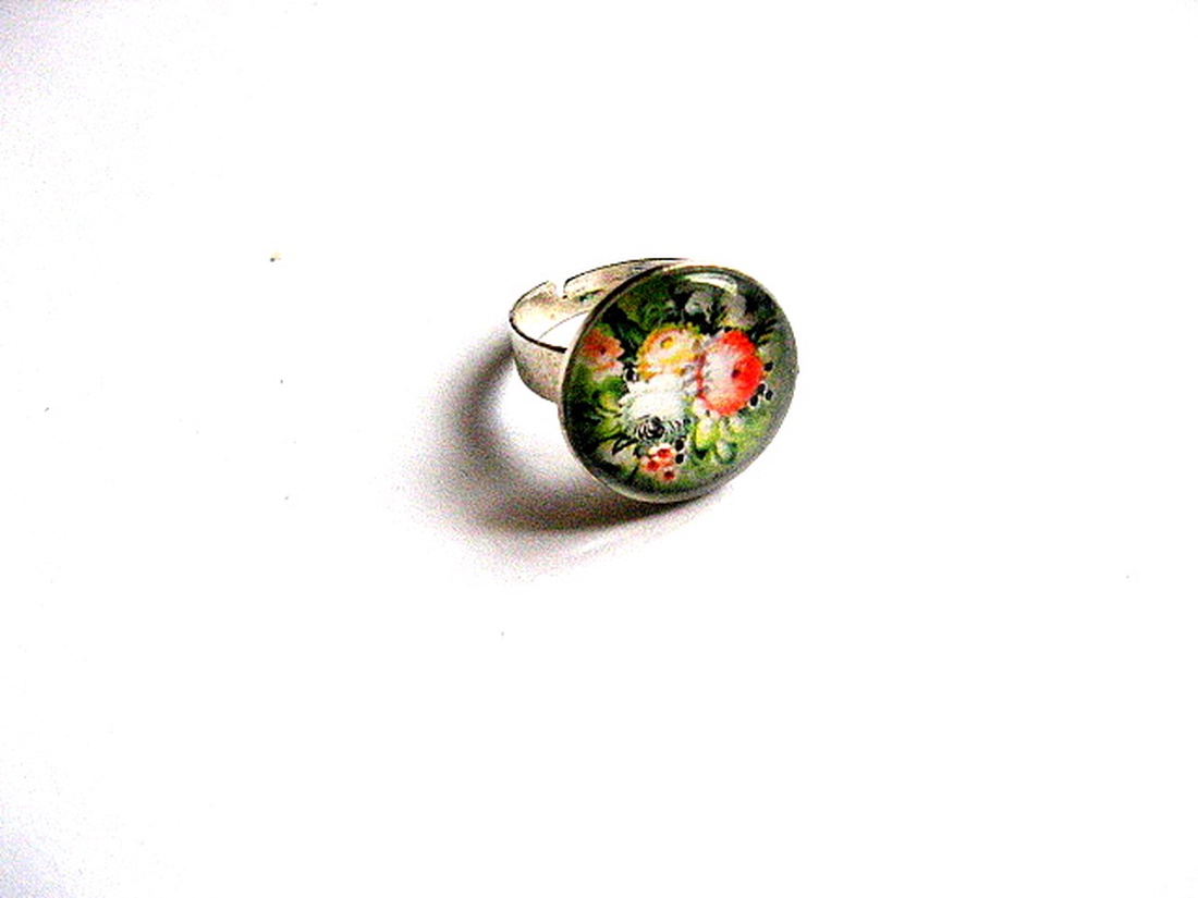 Inel cu motiv floral 29754 - bijuterii - inele - inele cu lentile de sticlă - Artynos.ro Inel cu motiv floral 29754 - bijuterii - inele - inele cu lentile de sticlă - Artynos.ro