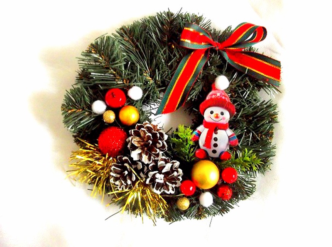 coronita de craciun 47644 - accesorii de crăciun - decorațiuni de advent - decor de advent pentru usă - Artynos.ro coronita de craciun 47644 - accesorii de crăciun - decorațiuni de advent - decor de advent pentru usă - Artynos.ro