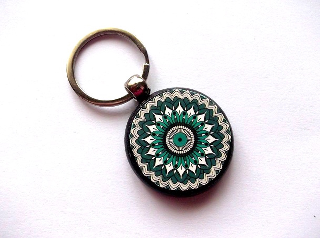 breloc pe lemn 48301 - geantă și husă - accesorii genți - breloc - Artynos.ro breloc pe lemn 48301 - geantă și husă - accesorii genți - breloc - Artynos.ro
