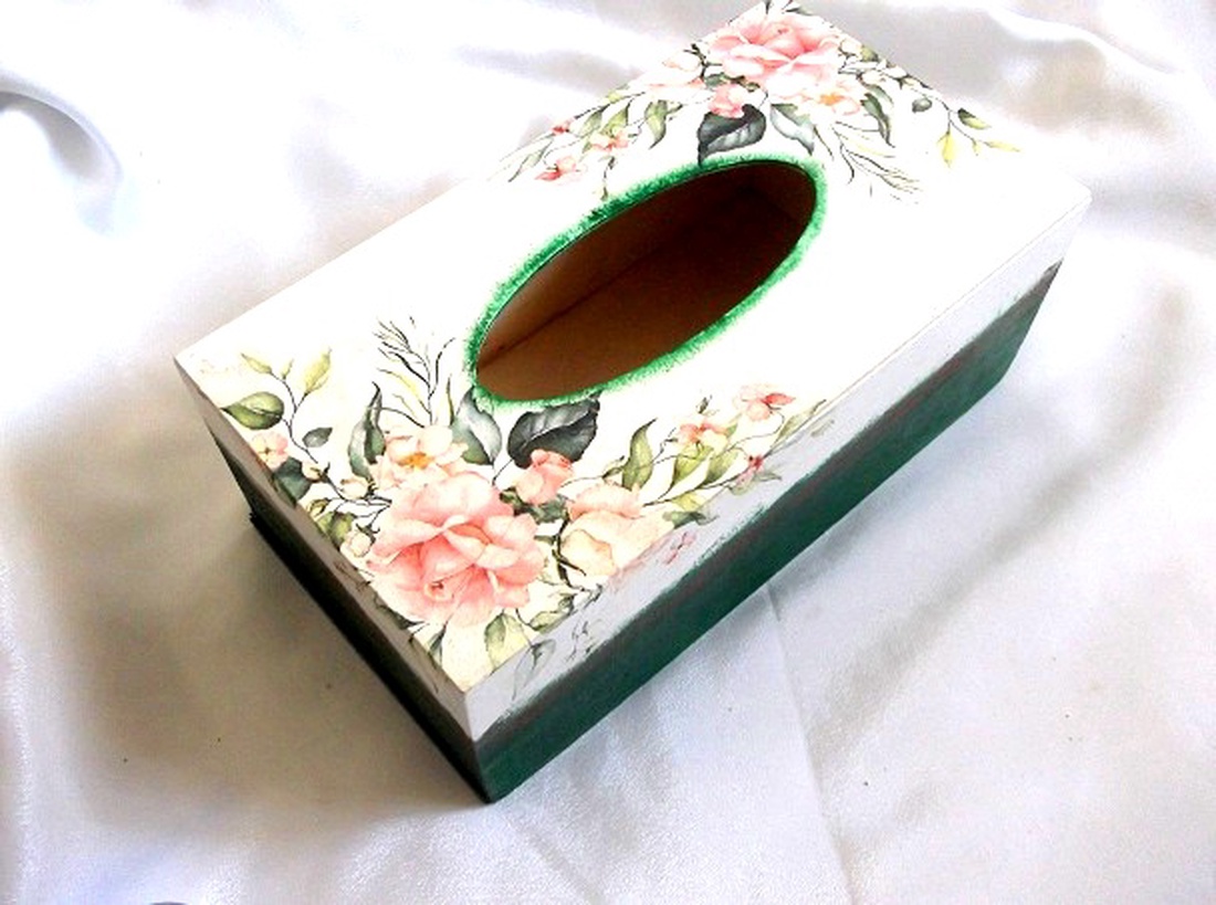 Cutie lemn pt servetele 48089 - accessorii și unelte - lemn - cutie - Artynos.ro Cutie lemn pt servetele 48089 - accessorii și unelte - lemn - cutie - Artynos.ro