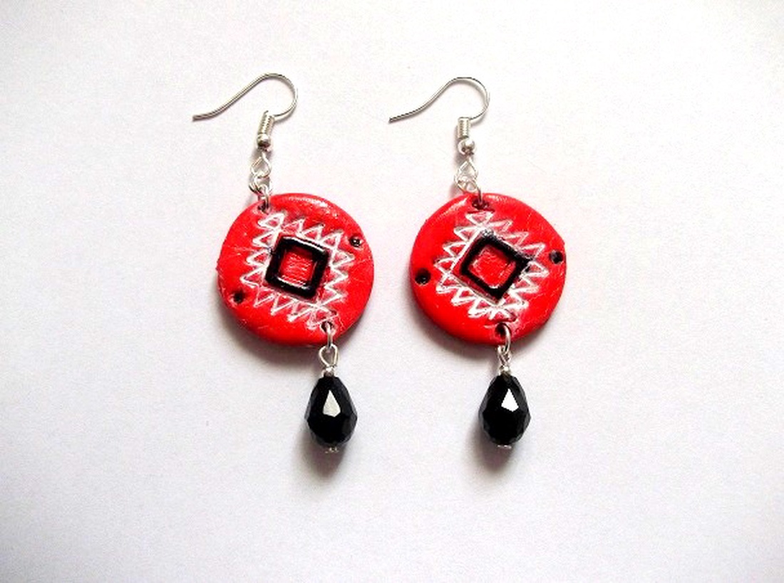 cercei fimo cu motiv traditional 48318 - bijuterii - cercei - cercei agățați - Artynos.ro cercei fimo cu motiv traditional 48318 - bijuterii - cercei - cercei agățați - Artynos.ro