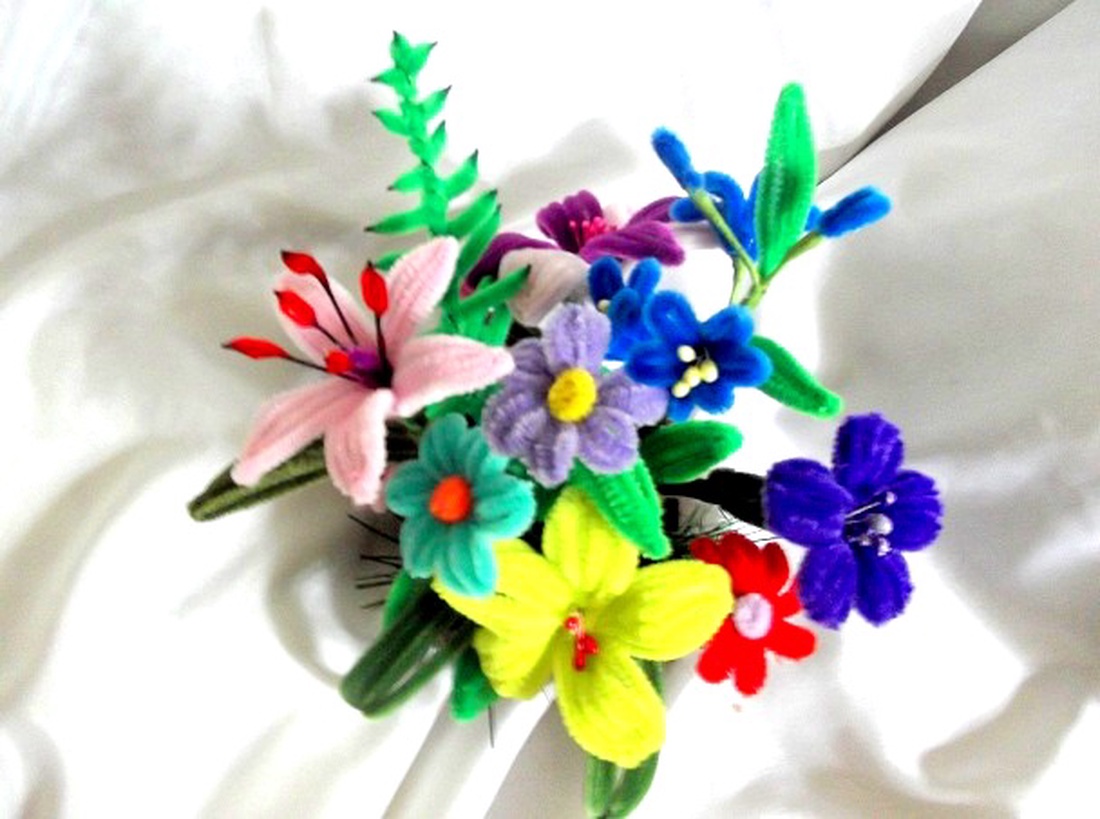 aranjament floral cu flori colorate 48490 - casă & stil de viață - accesorii pentru decorat casa - suport de flori - buchete de flori - Artynos.ro aranjament floral cu flori colorate 48490 - casă & stil de viață - accesorii pentru decorat casa - suport de flori - buchete de flori - Artynos.ro