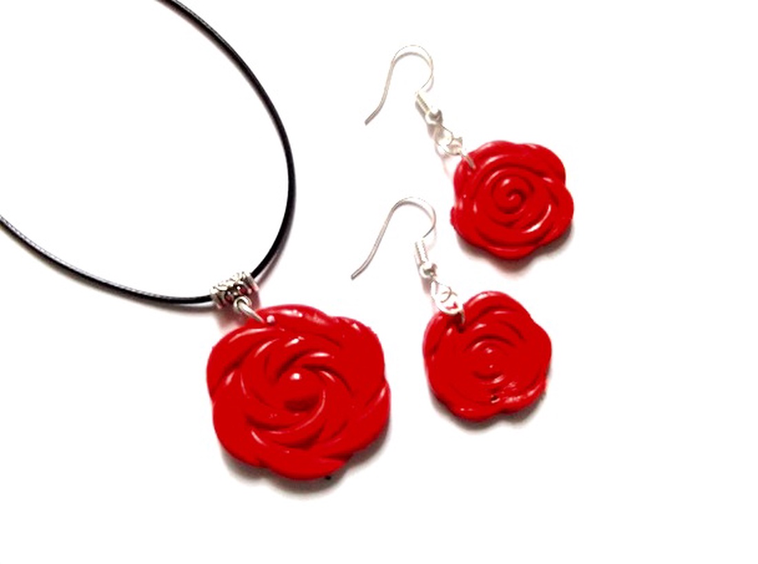 set bijuterii cu fimo 48779 - bijuterii - seturi de bijuterii - Artynos.ro