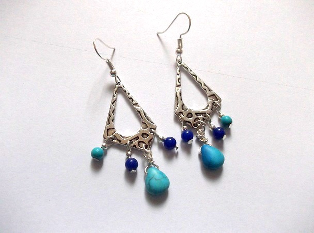 cercei howlite si agate 48882 - bijuterii - cercei - cercei agățați - Artynos.ro cercei howlite si agate 48882 - bijuterii - cercei - cercei agățați - Artynos.ro