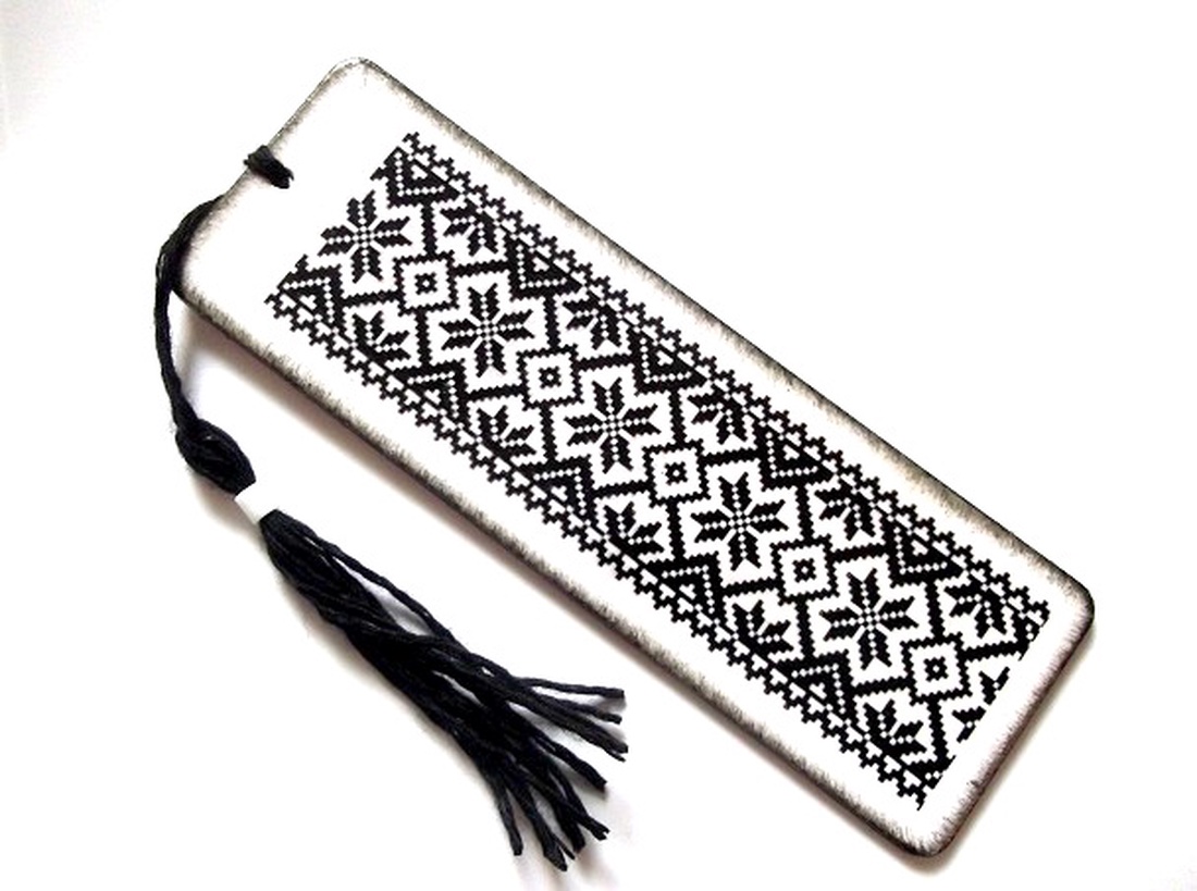 semn de carte cu motiv traditional 48948 - cărți și creații cu tematică muzicală, cadouri - semn de carte - Artynos.ro