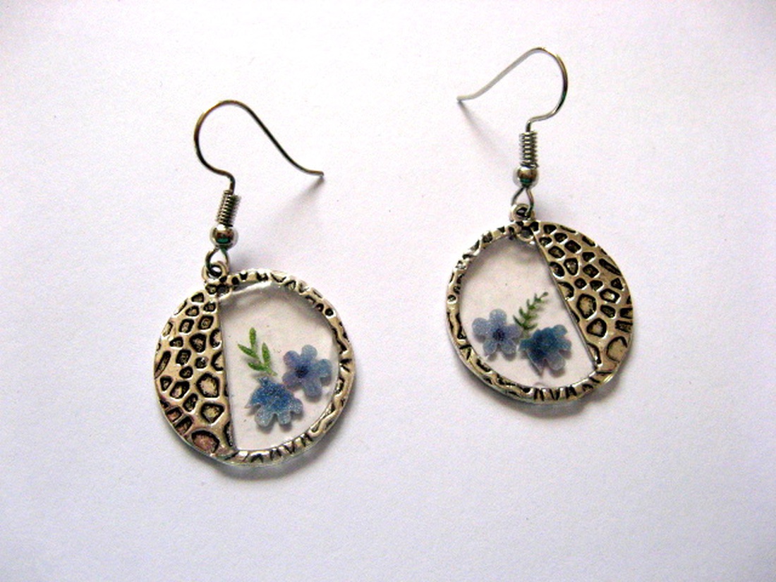 cercei rasina 50404 - bijuterii - cercei - cercei din rășină - Artynos.ro cercei rasina 50404 - bijuterii - cercei - cercei din rășină - Artynos.ro