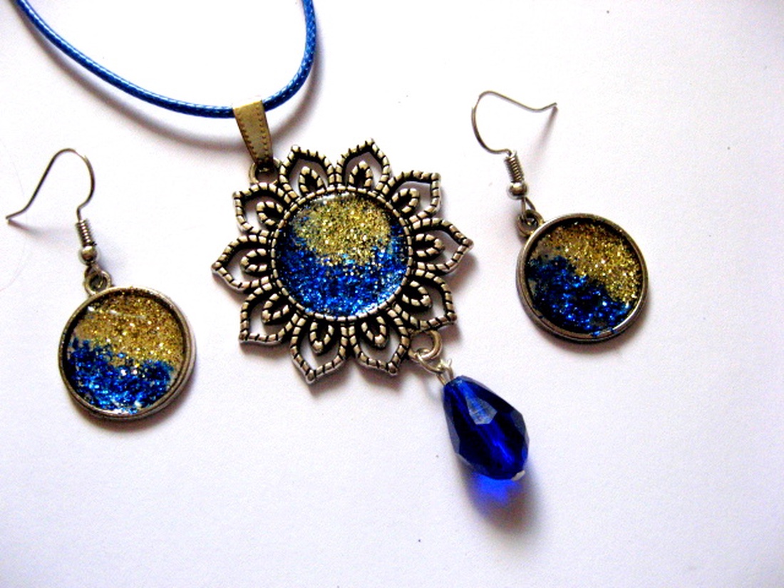 Set bijuterii cu rasina 50367 - bijuterii - seturi de bijuterii - Artynos.ro Set bijuterii cu rasina 50367 - bijuterii - seturi de bijuterii - Artynos.ro