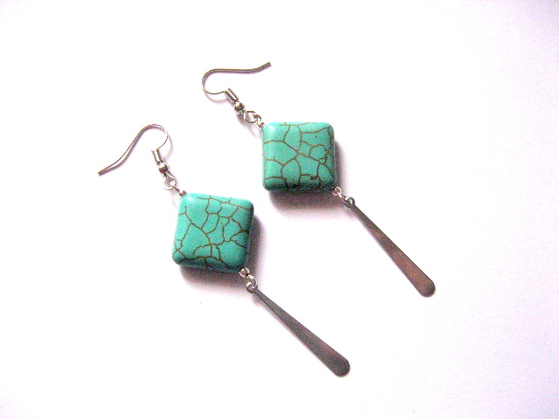 cercei turcoaz 50582 - bijuterii - cercei - cercei din pietre semiprețioase - Artynos.ro