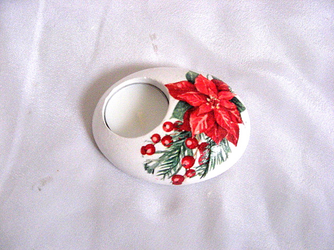 Suport lumanare cu floarea craciunului 50698 - crăciun - decorațiuni de crăciun de casă - lumânări parfumate de crăciun - Artynos.ro