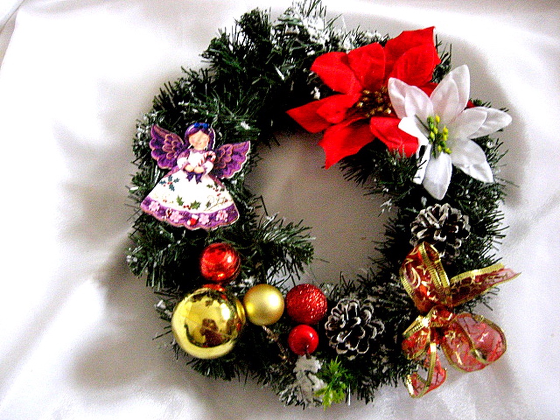 coronita de craciun 50858 - crăciun - decorațiuni de crăciun de casă - decorațiuni pentru ușă de crăciun - Artynos.ro
