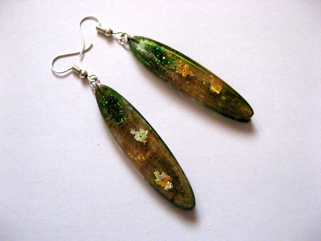 cercei rasina 50943 - bijuterii - cercei - cercei din rășină - Artynos.ro