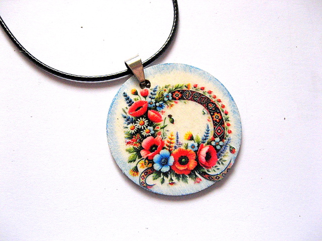 colier lemn 51053 - bijuterii - coliere - coliere cu pandative - Artynos.ro