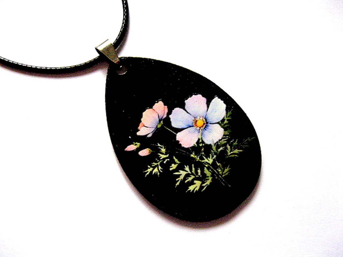 colier lemn 51115 - bijuterii - coliere - coliere cu pandative - Artynos.ro