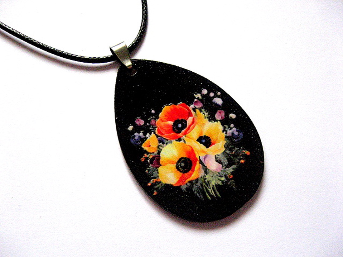 colier lemn 51114 - bijuterii - coliere - coliere cu pandative - Artynos.ro