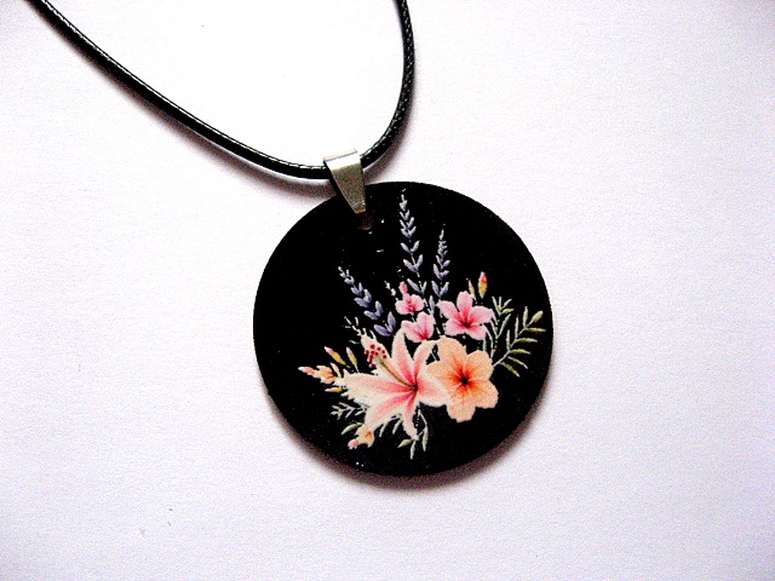 colier lemn 51104 - bijuterii - coliere - coliere cu pandative - Artynos.ro