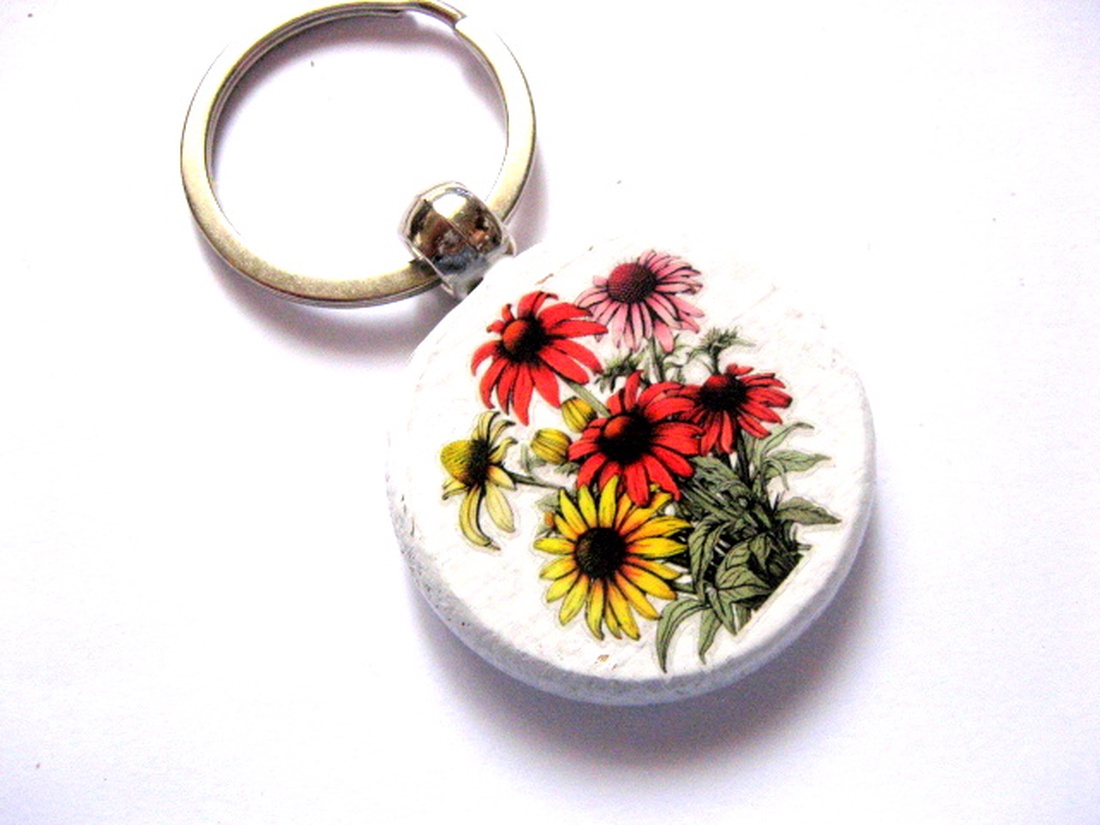 breloc pe lemn 51198 - genți și portofele - accesorii genți - breloc - Artynos.ro