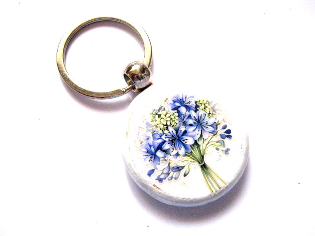 breloc pe lemn 51200 - genți și portofele - accesorii genți - breloc - Artynos.ro