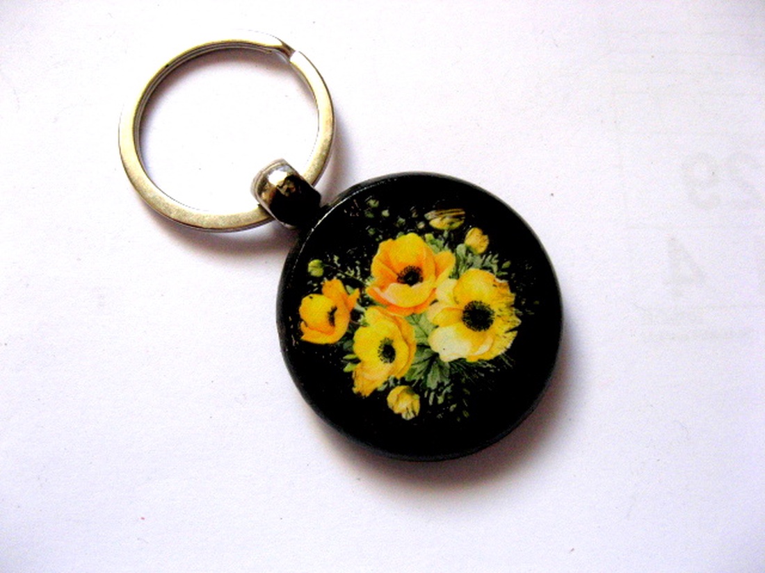  breloc cu flori galbene 51265 - genți și portofele - accesorii genți - breloc - Artynos.ro