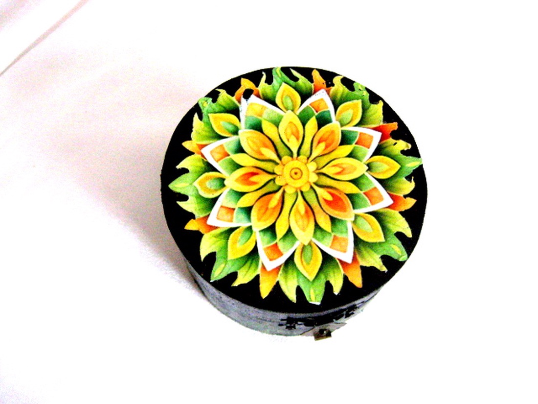 Cutie din lemn cu mandala 51130 - accessorii și unelte - lemn - cutie - Artynos.ro