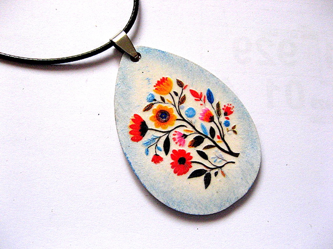 colier lemn 51050 - bijuterii - coliere - coliere cu pandative - Artynos.ro