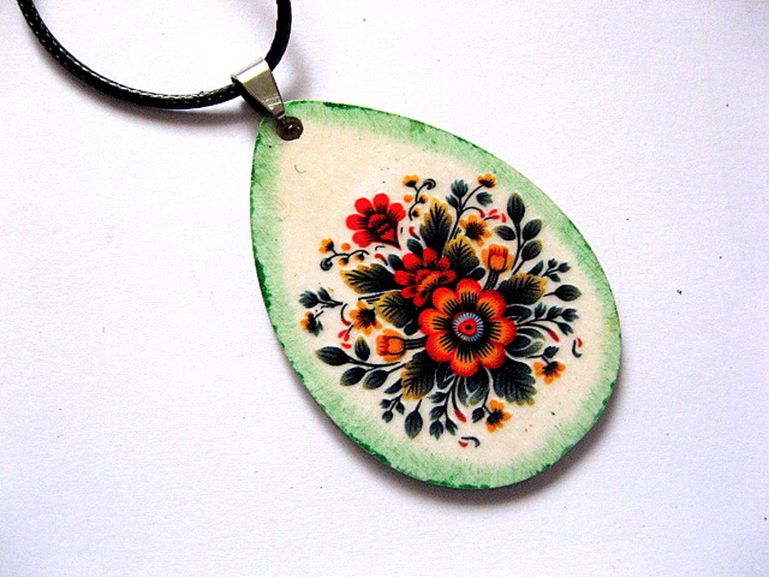 colier lemn 51052 - bijuterii - coliere - coliere cu pandative - Artynos.ro