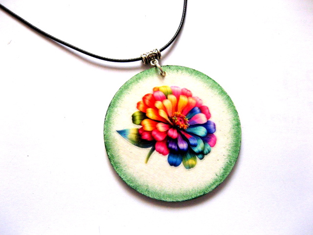 colier lemn 51302 - bijuterii - coliere - coliere cu pandative - Artynos.ro