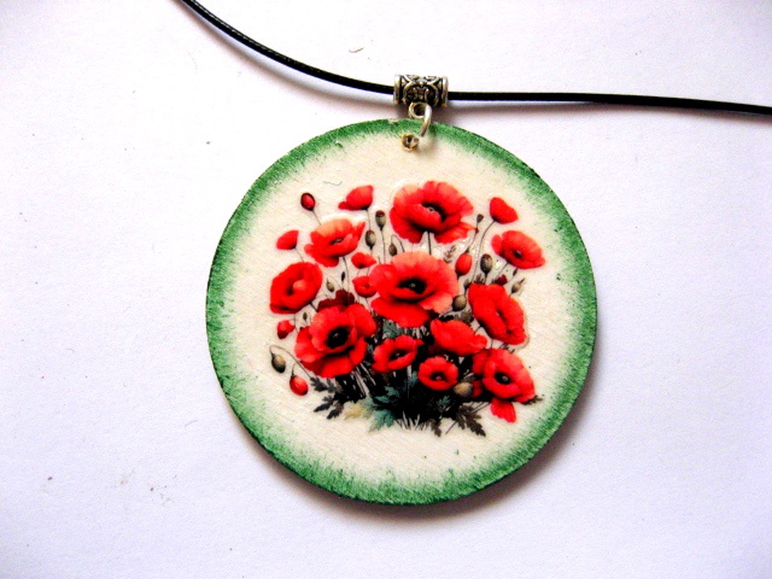 colier lemn 51308 - bijuterii - coliere - coliere cu pandative - Artynos.ro