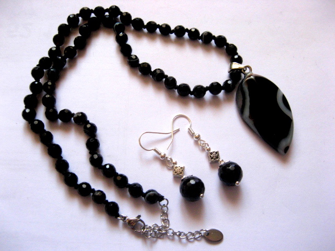 Set bijuterii cu onix 51909 - bijuterii - seturi de bijuterii - Artynos.ro