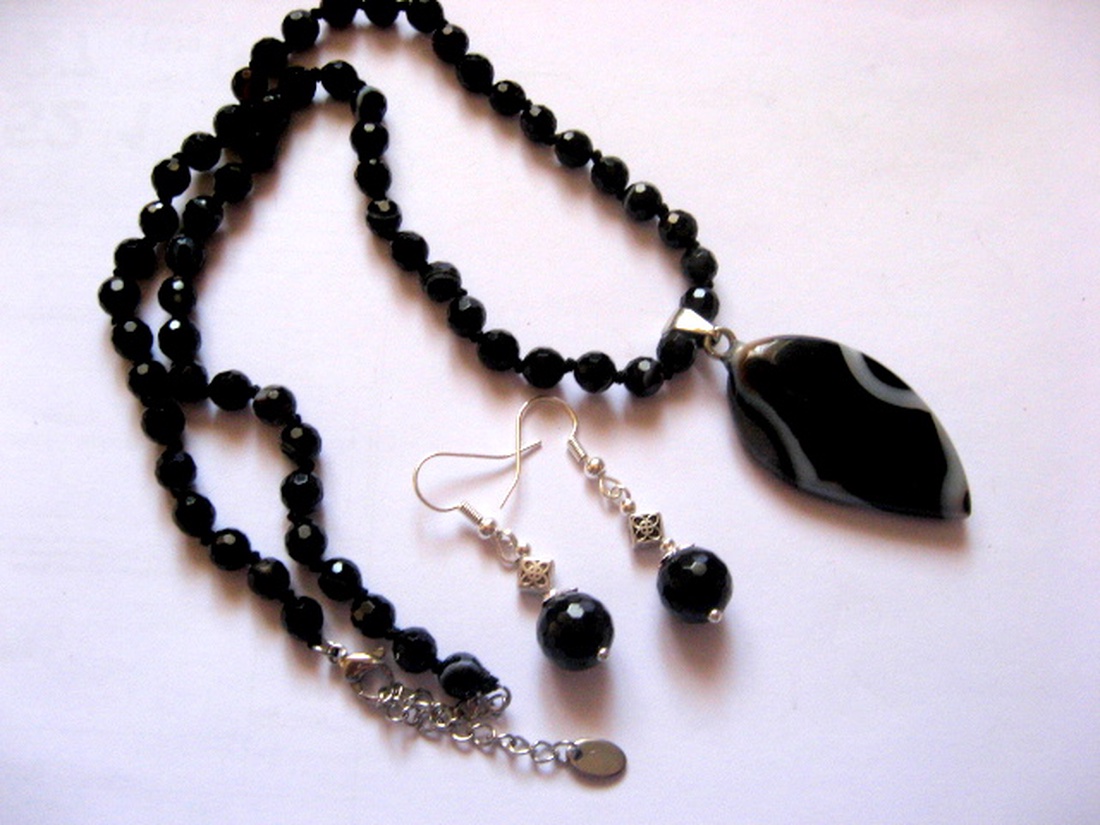 Set bijuterii cu onix 51909 - bijuterii - seturi de bijuterii - Artynos.ro