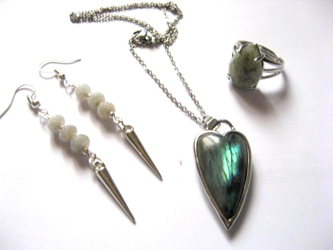 set bijuterii cu labradorit 52120 - bijuterii - seturi de bijuterii - Artynos.ro