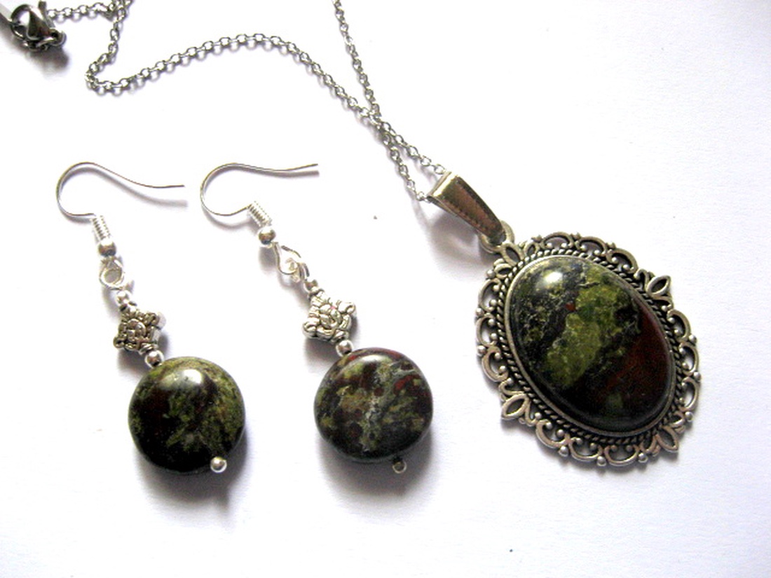 Set bijuterii cu jasp sangele dragonului 52442 - bijuterii - seturi de bijuterii - Artynos.ro