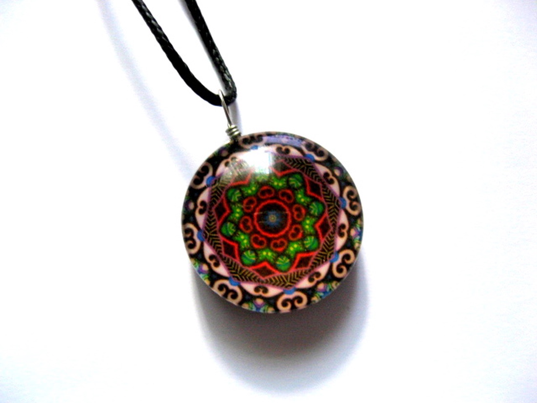 colier mandala din sticla 52458 - bijuterii - coliere - coliere cu pandative - Artynos.ro